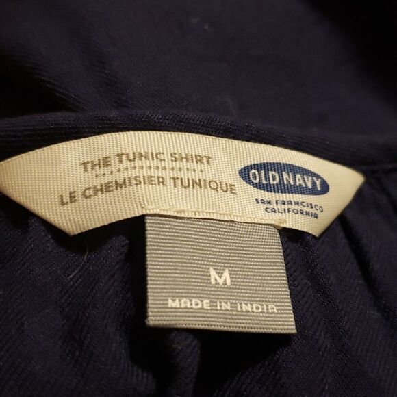 ❤ 3/$20 Old Navy embroidered peasant shirt - Picture 7 of 7